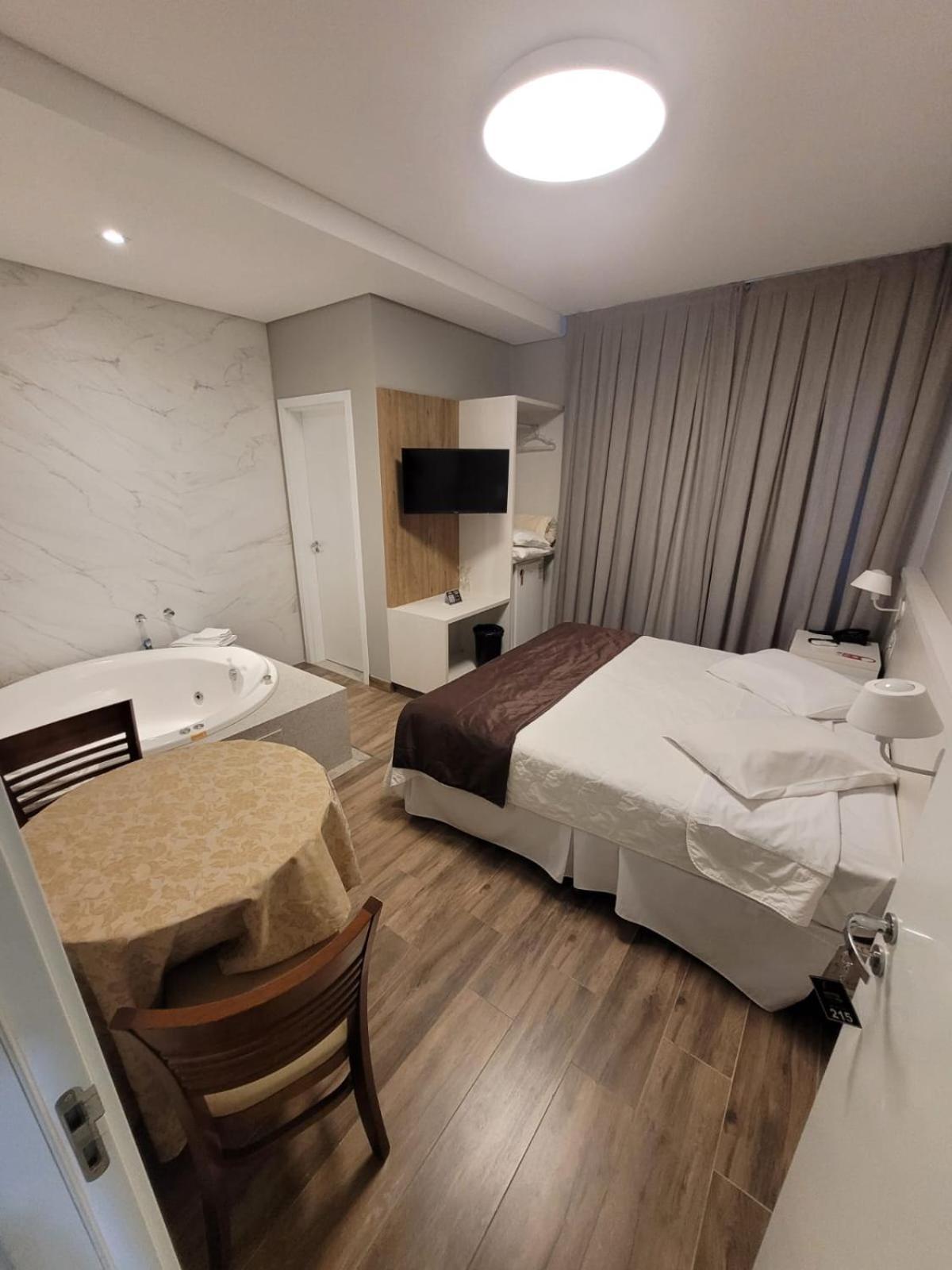 Hotel Emacite Flex Mafra Kültér fotó