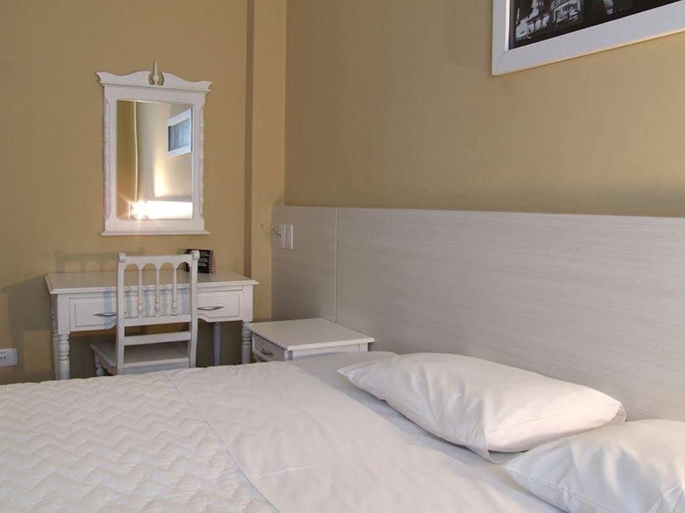 Hotel Emacite Flex Mafra Kültér fotó